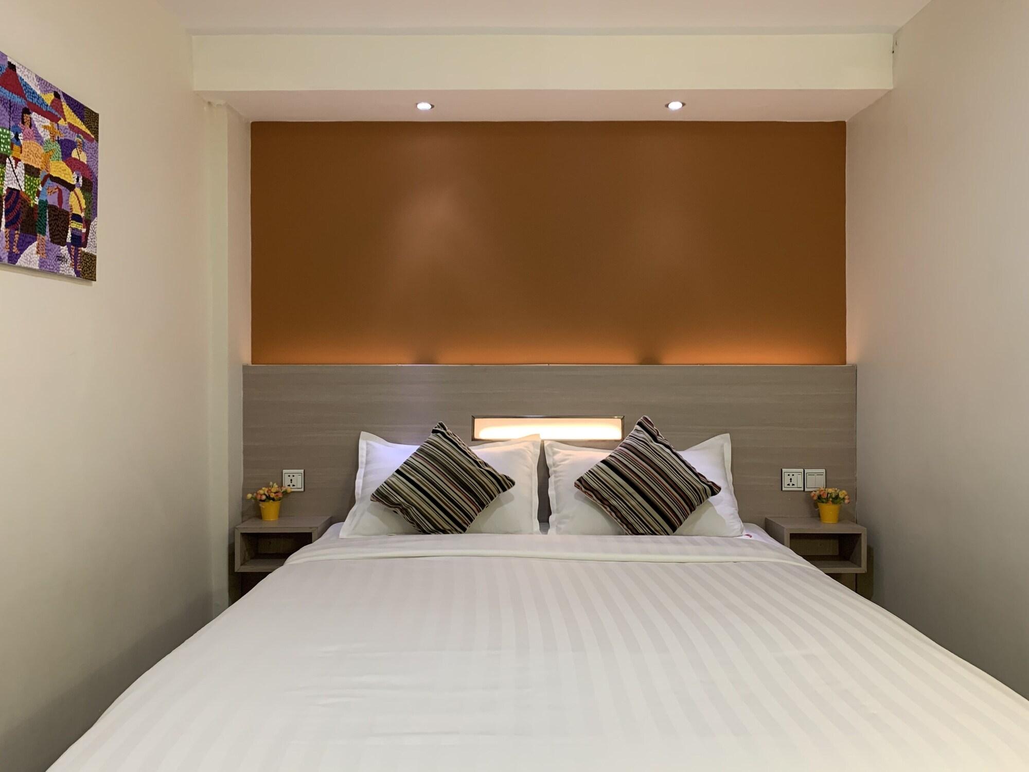 The Vibe Inn Rangun Zewnętrze zdjęcie
