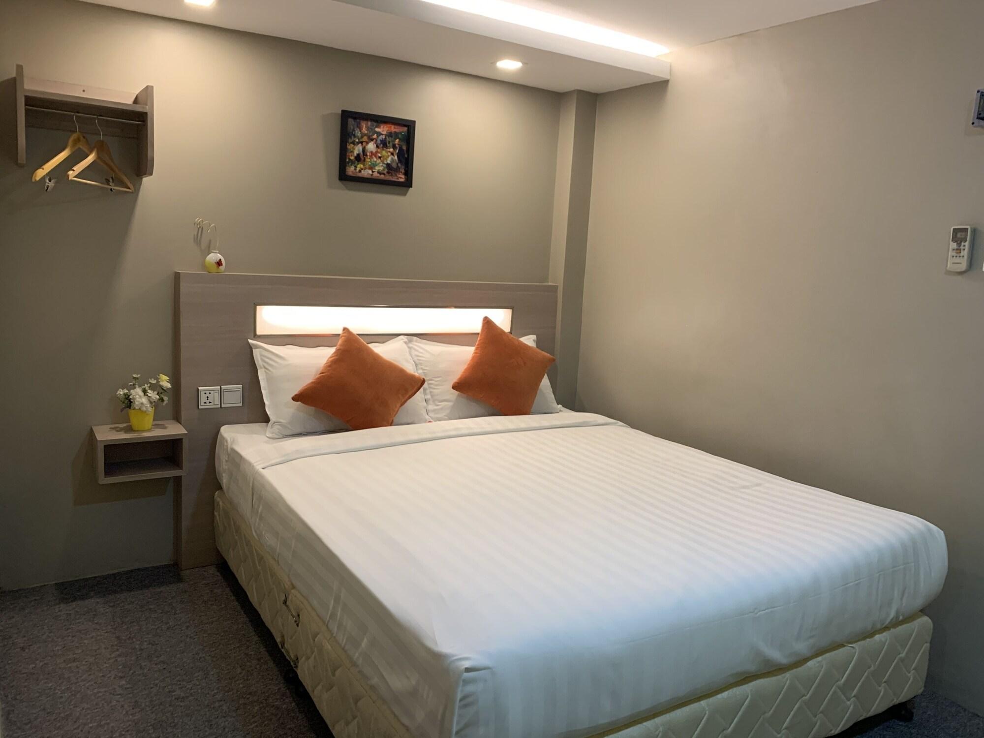 The Vibe Inn Rangun Zewnętrze zdjęcie