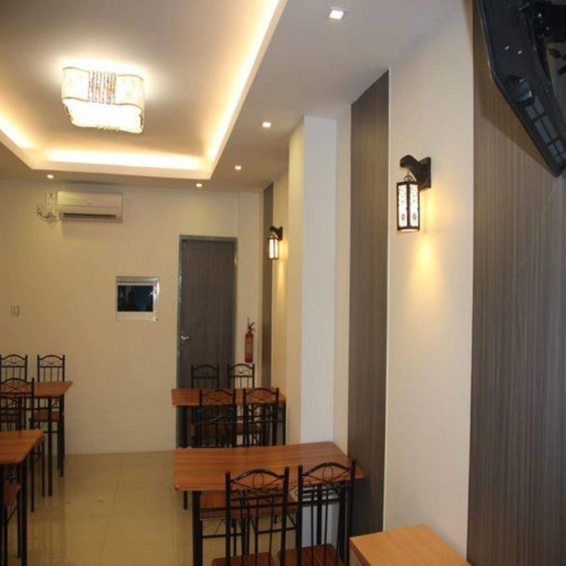 The Vibe Inn Rangun Zewnętrze zdjęcie