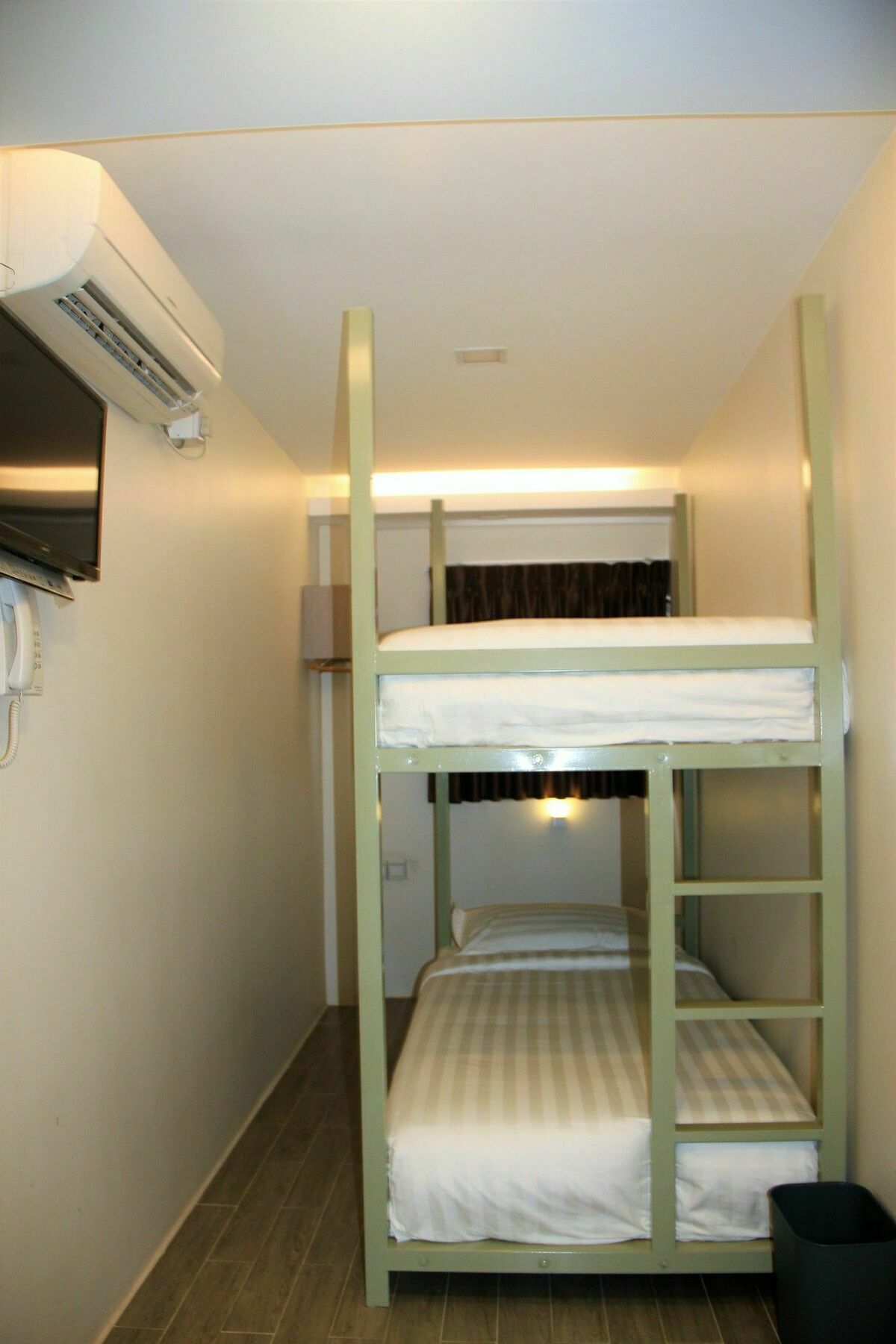 The Vibe Inn Rangun Zewnętrze zdjęcie