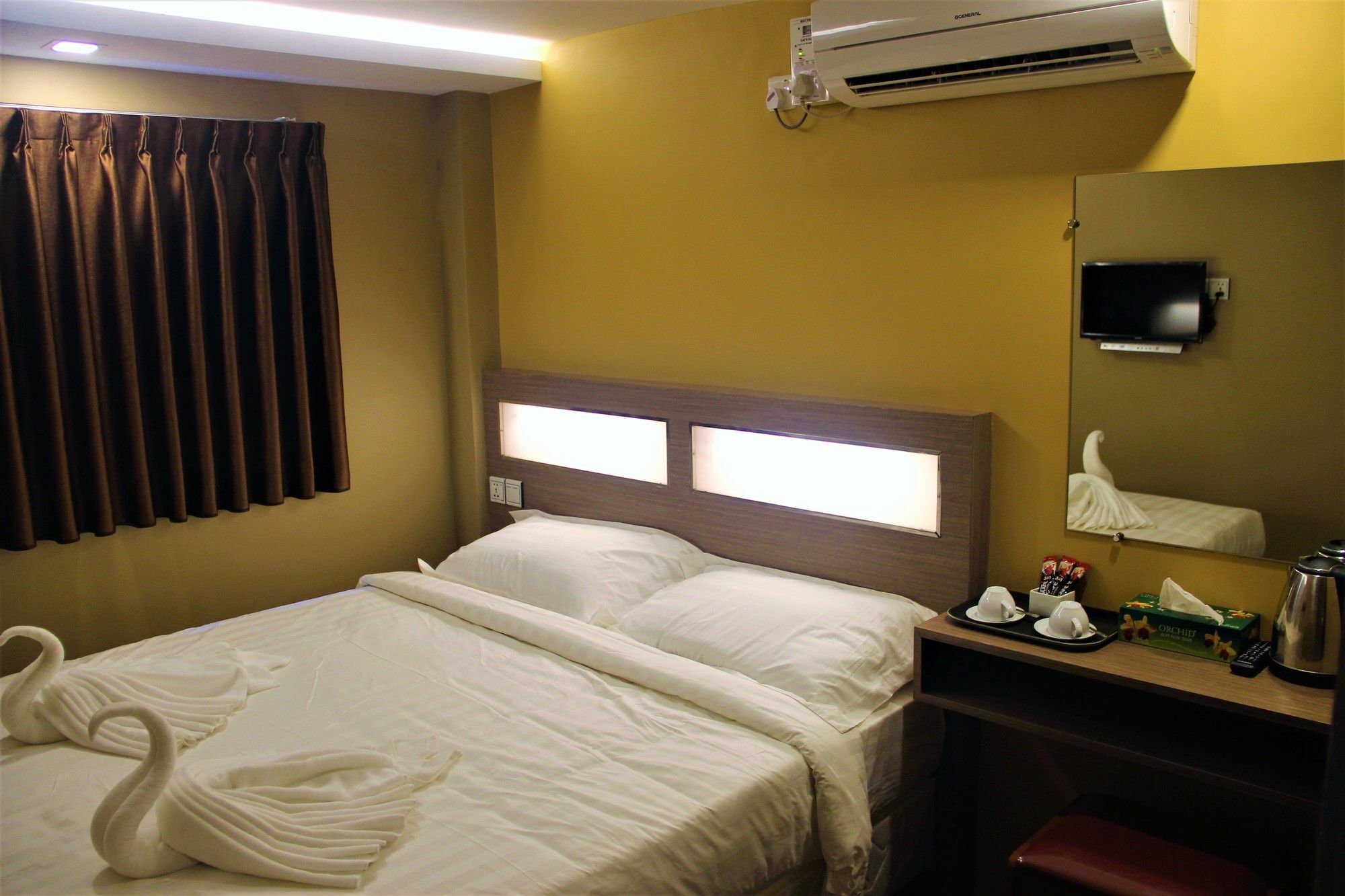 The Vibe Inn Rangun Zewnętrze zdjęcie