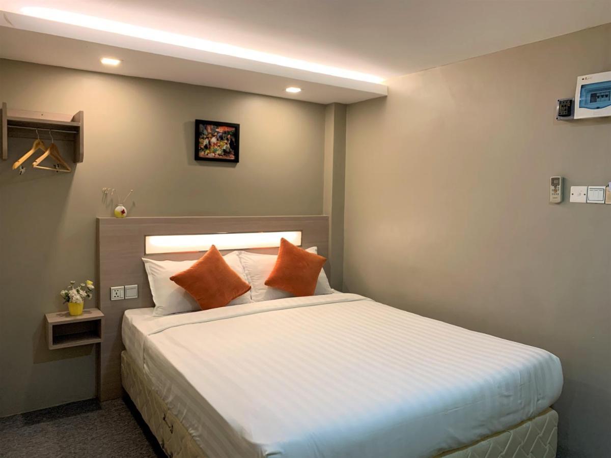 The Vibe Inn Rangun Zewnętrze zdjęcie